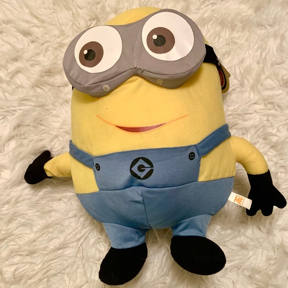 New Despicable Me Minions 15" Soft plush stuffed toy , Dave and Busters - Picture 1 of 8